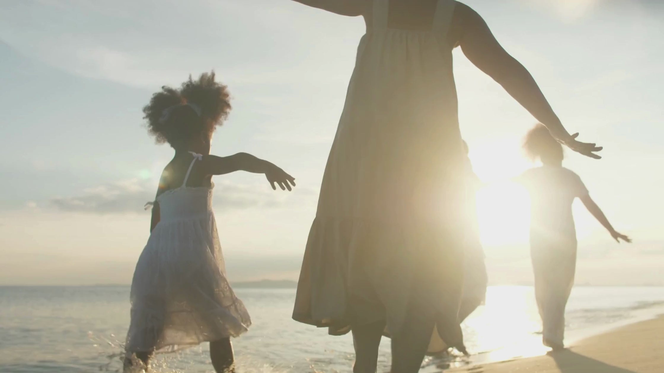 Încărcați videoclipul: 